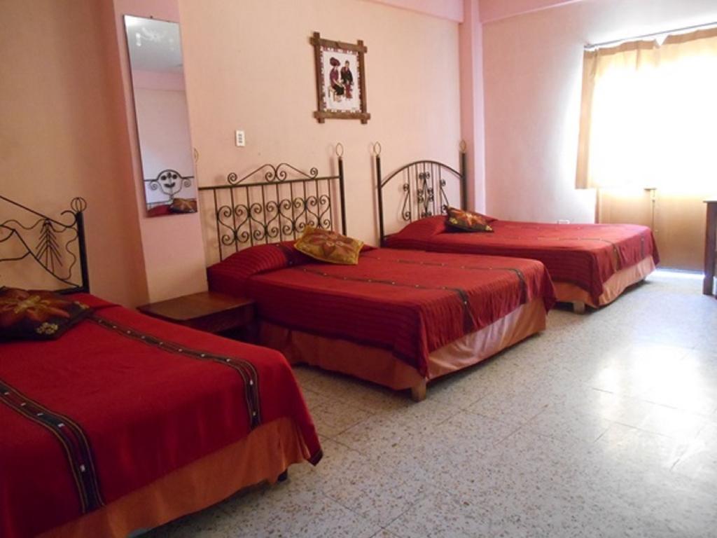 Hotel El Chaparral Panajachel Room photo